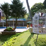 De\'One Heritage Villages